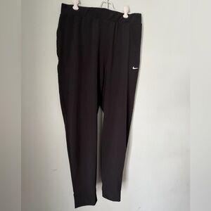 Nike Dri-FIT Black Athletic Pants Size L Cropped Ankle